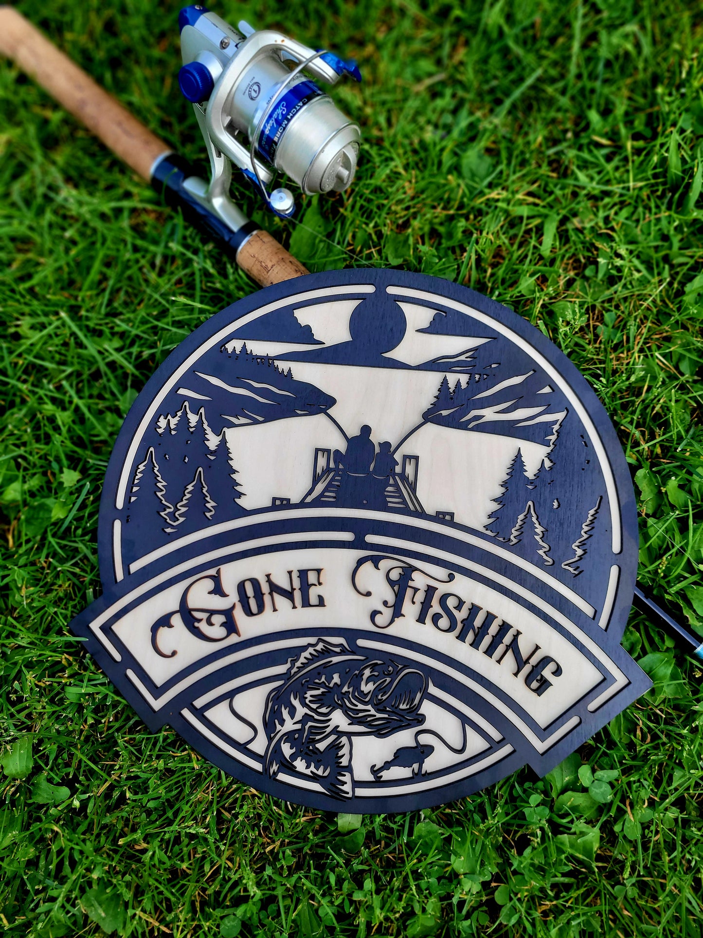 Gone fishing sign